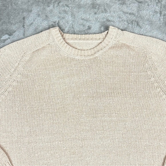 Women's Crew Neck Sweater Cream Lightweight Small Casual Preppy - Picture 2 of 4